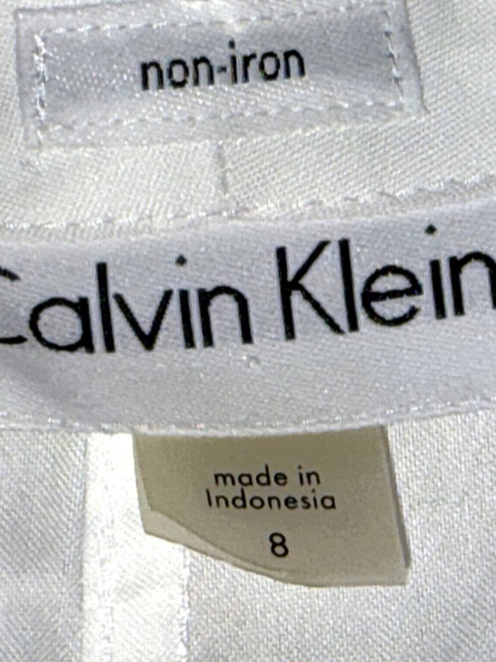 Calvin Klein Whte Button-Down Sleeveless Shirt Blouse Tank Top Non-Iron Travel 8 - Picture 7 of 7